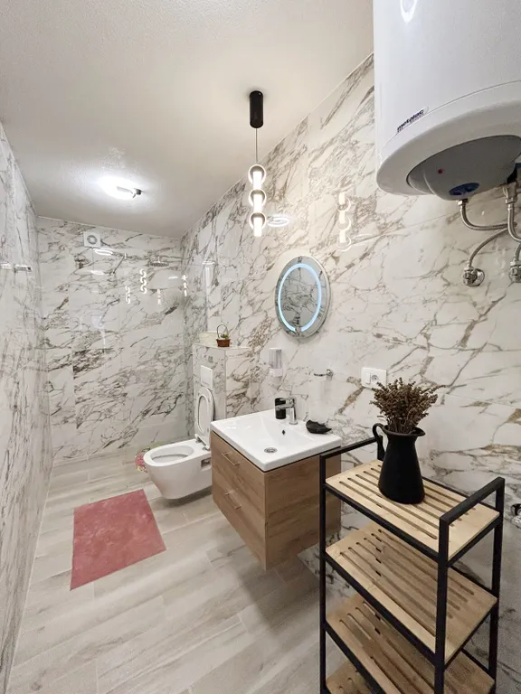 Апартаменты с 2 спальнями на берегу Адриатического моря