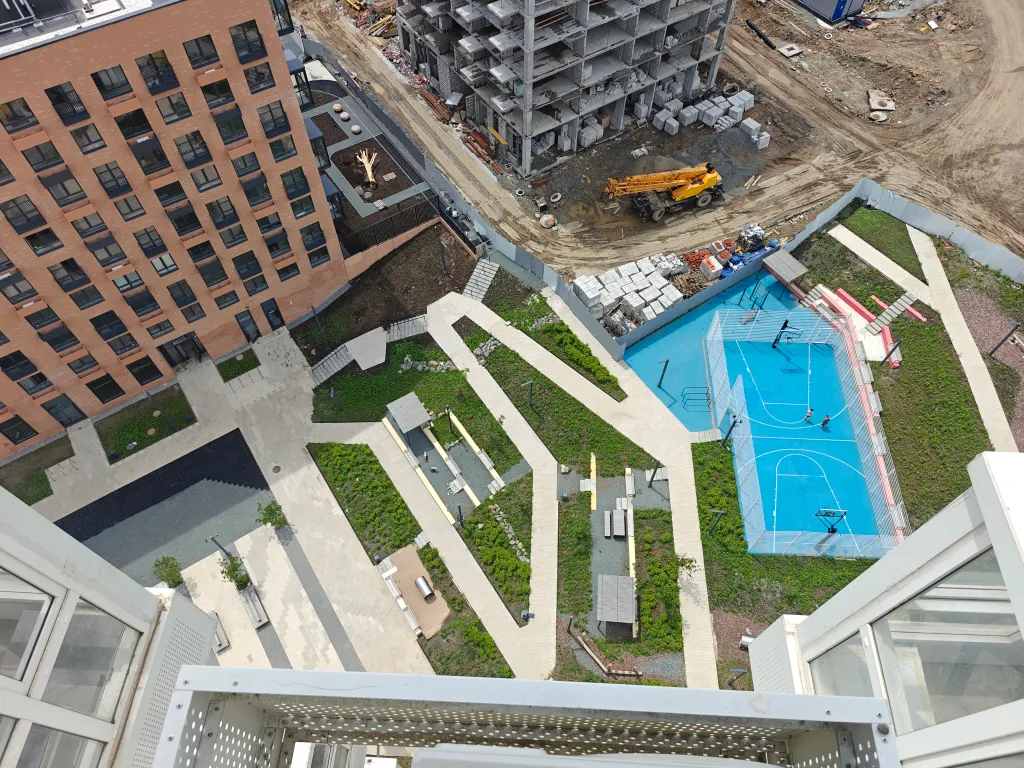 Комфортная квартира в новом микрорайоне у моря