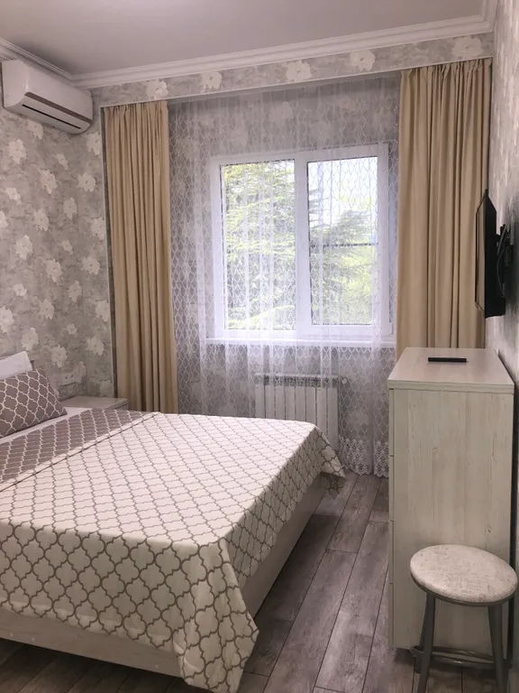 Квартира Квартира Улучшенный апартамент — Сочи