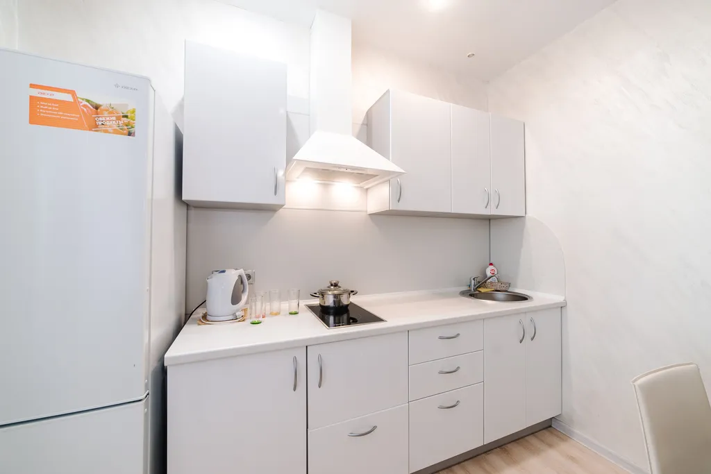 Чистая уютная студия в центре. Заселение до 23-00 ч