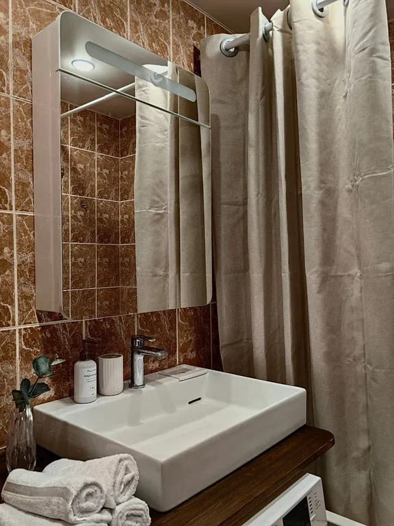 Квартира 3-комнатная квартира для 6 гостей с бесплатной парковкой в 15 минутах от центра — Москва