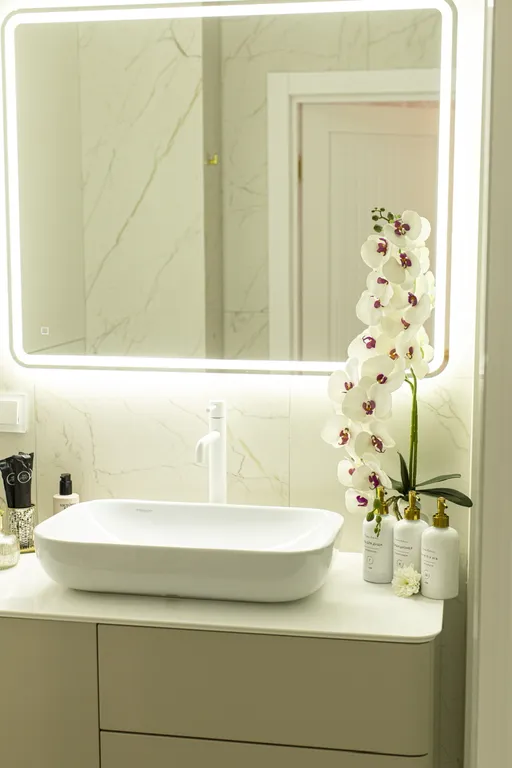 Шикарная квартира на набережной с кондиционером и камином