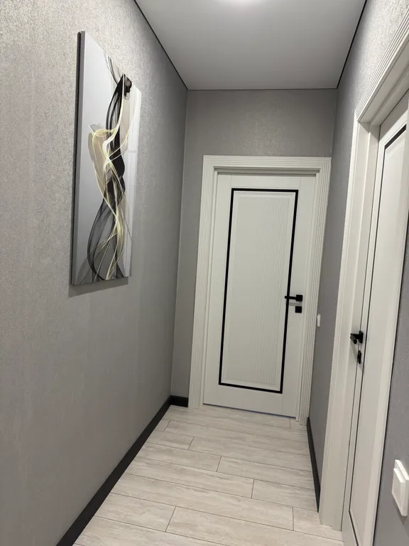 Современная квартира в центре города рядом с морем