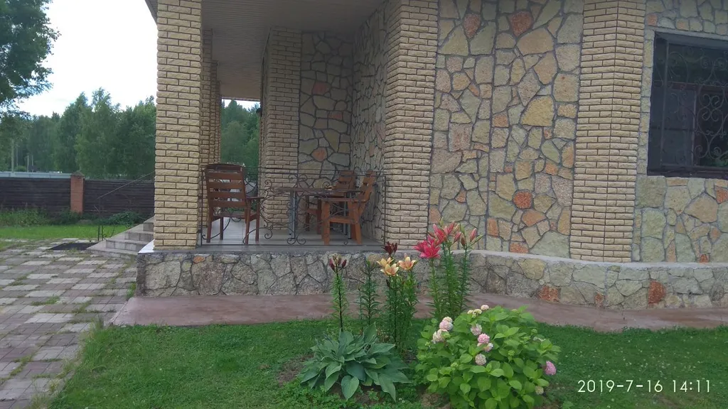 Коттедж 3-комнатный Дом — Луга