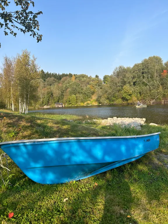 Коттедж на берегу реки