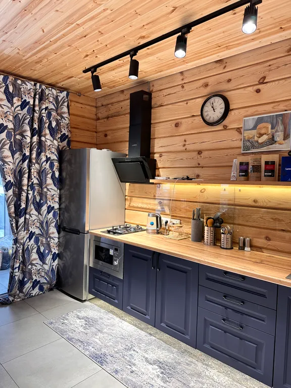 Новый круглогодичный 3-й коттедж на берегу Катуни