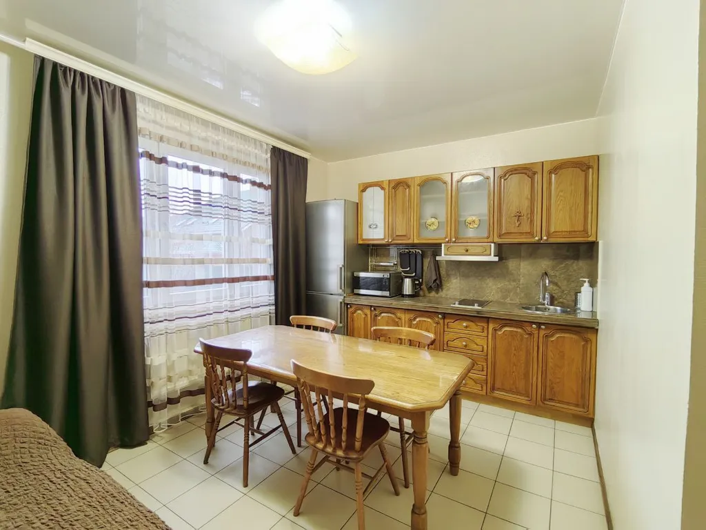 Квартира 5 раздельных спальных мест в частном секторе