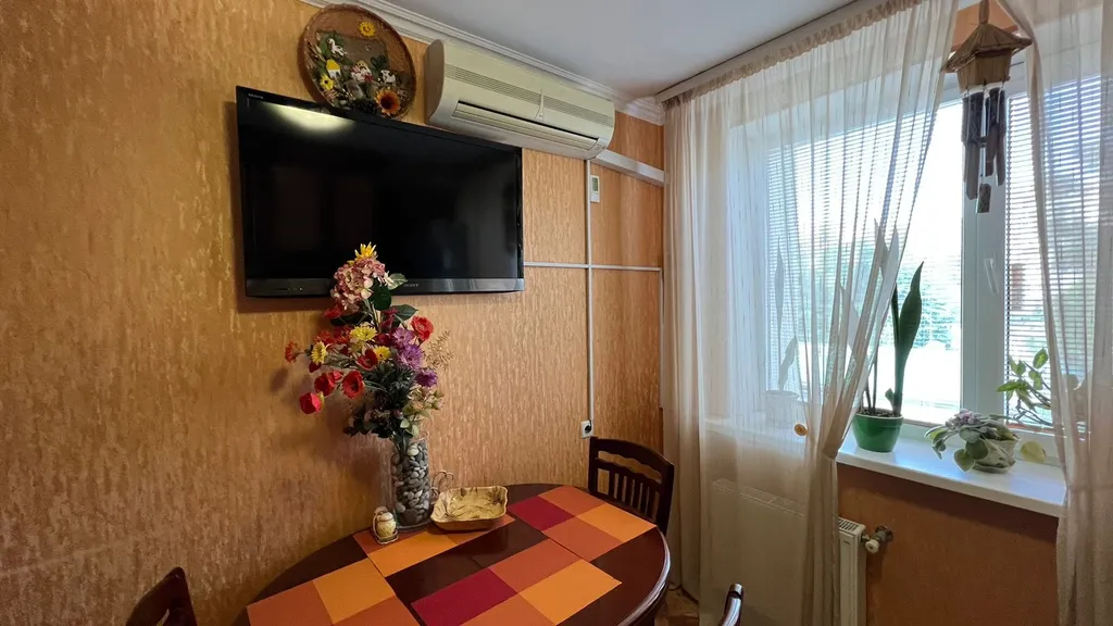 Современная люкс квартира в 3 минутах от моря