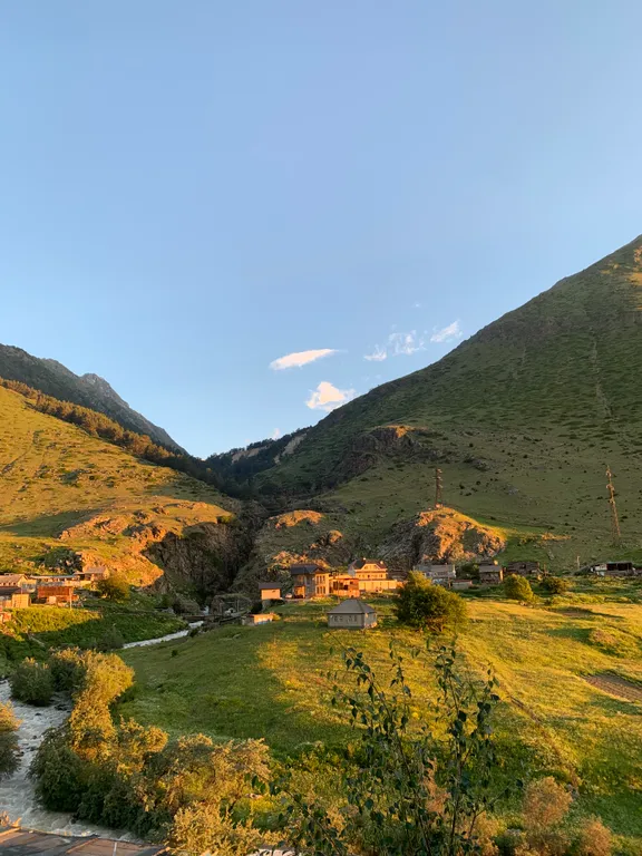 Уютная квартира в центре Приэльбрусья