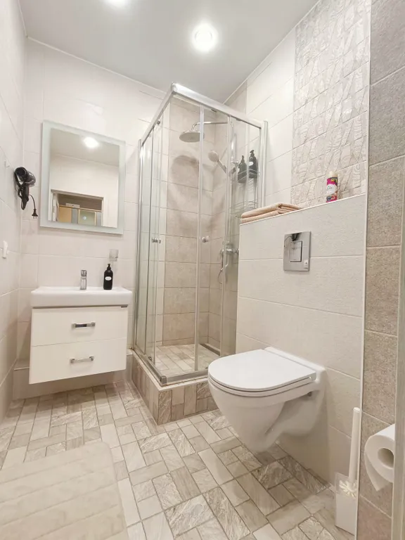 Квартира Студия у Ситимолла 
Студия в у источника 
Студия в Тюмени — Тюмень