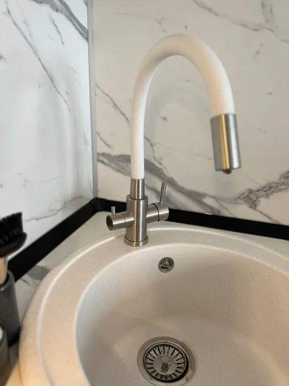 Квартира рядом с аэропортом и вокзалом