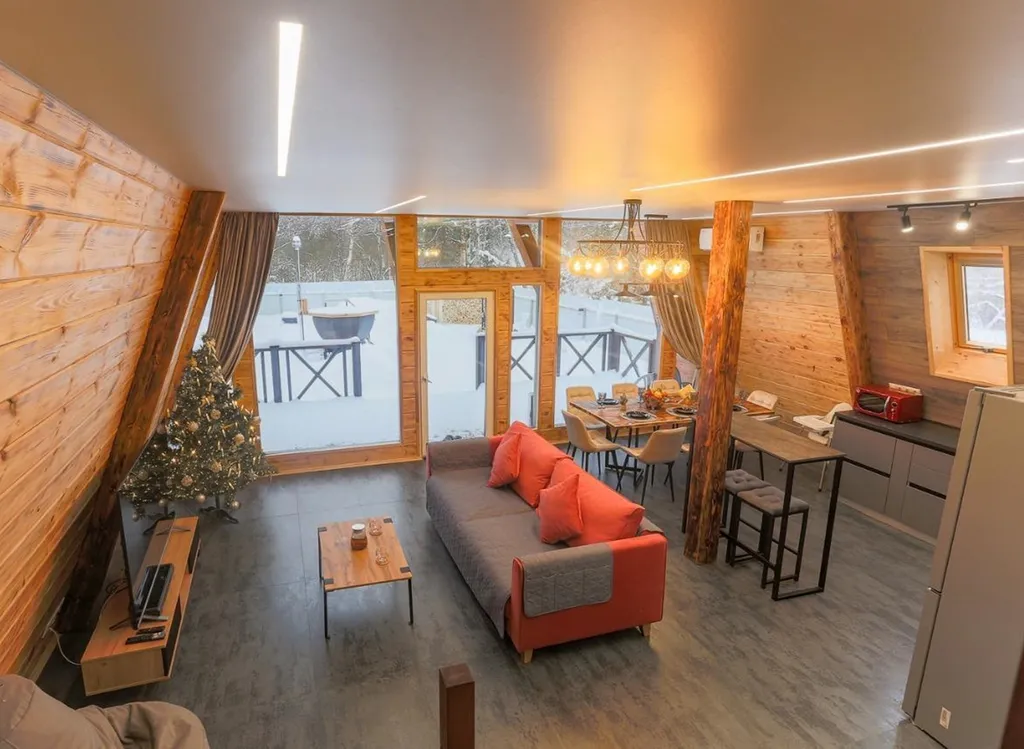 Большой дом a-frame в-небо с бассейном