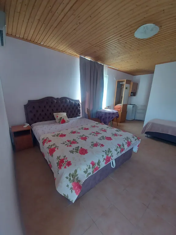 Квартира Комната — аренда посуточно в Штормовое