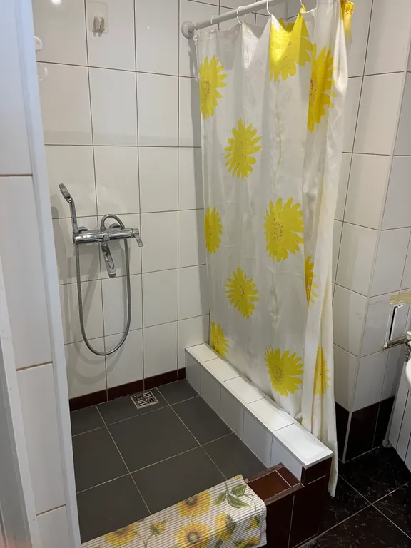 Двухкомнатная квартира новая, в новом доме