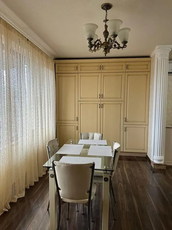 Квартира Просторная квартира в центре города. Море рядом — Сухум