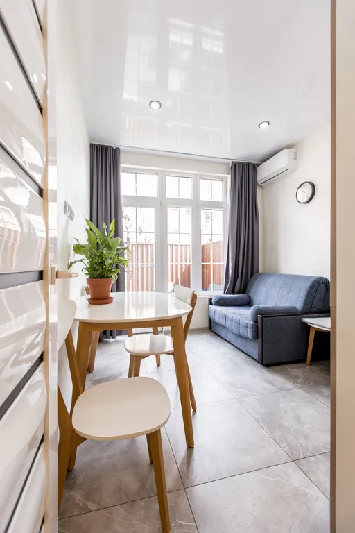 Квартира Квартира Уютный апартамент со своей придомовой территорией и бассейном — Сириус