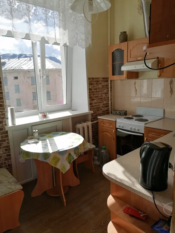 Квартира Просторная квартира с сауной — Кировск