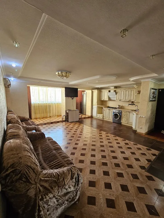 Квартира 3-комнатная Квартира — Владикавказ