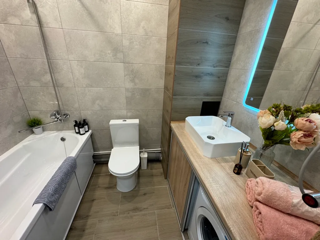 Студия в новом доме рядом с аэропортом