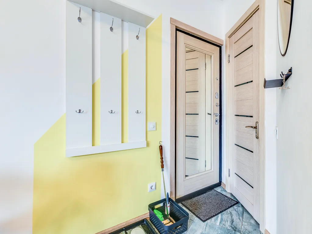 Новая студия, чистый подъезд, свежий ремонт, рядом аэропорт