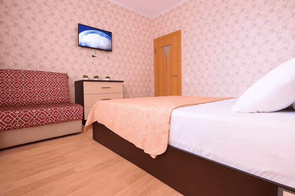 Квартира рядом с ТЦ Аура, ЖД, Аэропорт