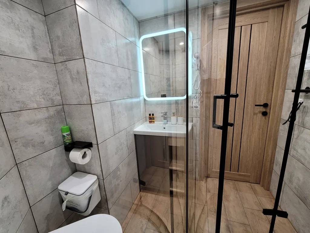 Комфортный двухуровневый апартамент в элитном комплексе