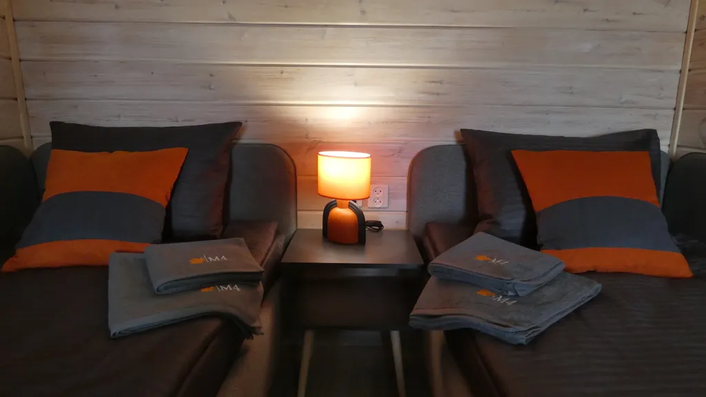 Уютный четырёхместный Домик с отдельными кроватями