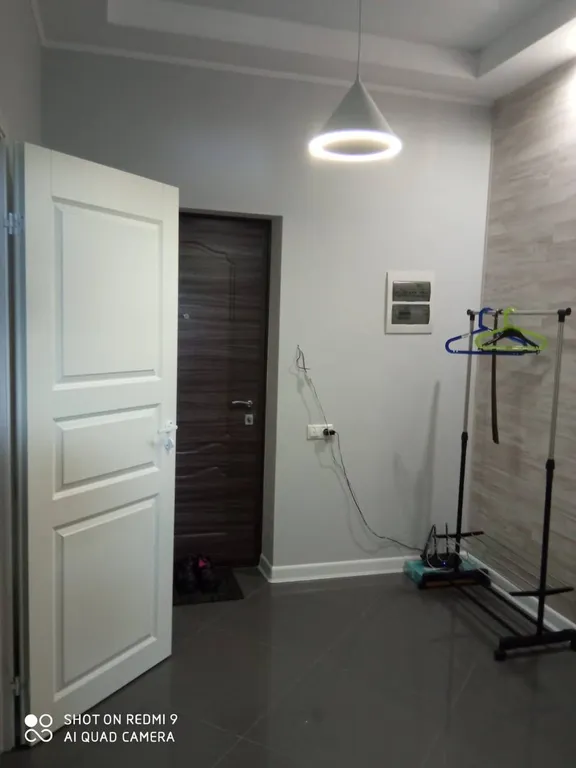 Современная новая квартира рядом с набережной реки Волга