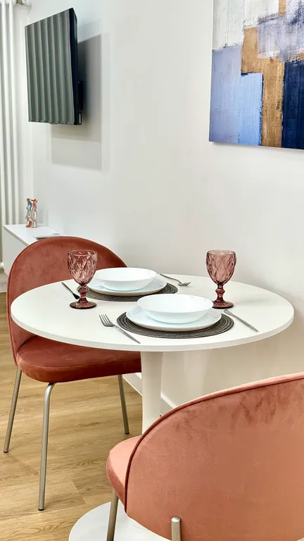 Комфортная студия с дизайнерским ремонтом, рядом море, парк, магазины