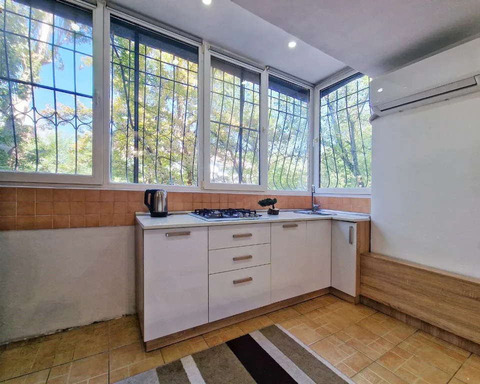 Золотой квадрат