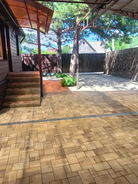 Коттедж Частный дом со всеми удобствами — Геленджик