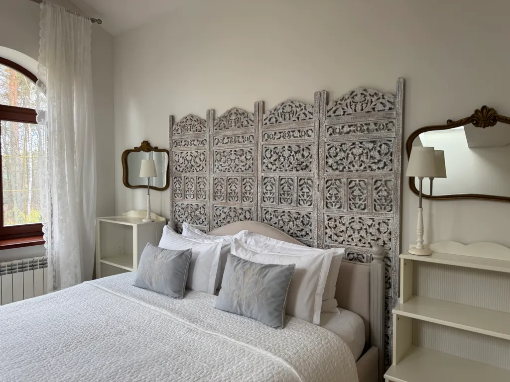 Вилла с бассейном