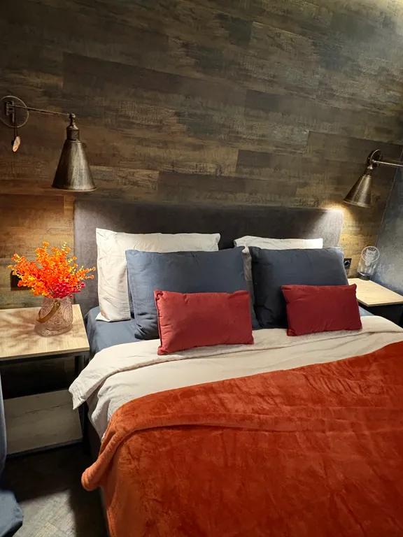 Дом Совы на вершине города