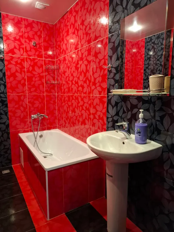 4-комнатная Квартира