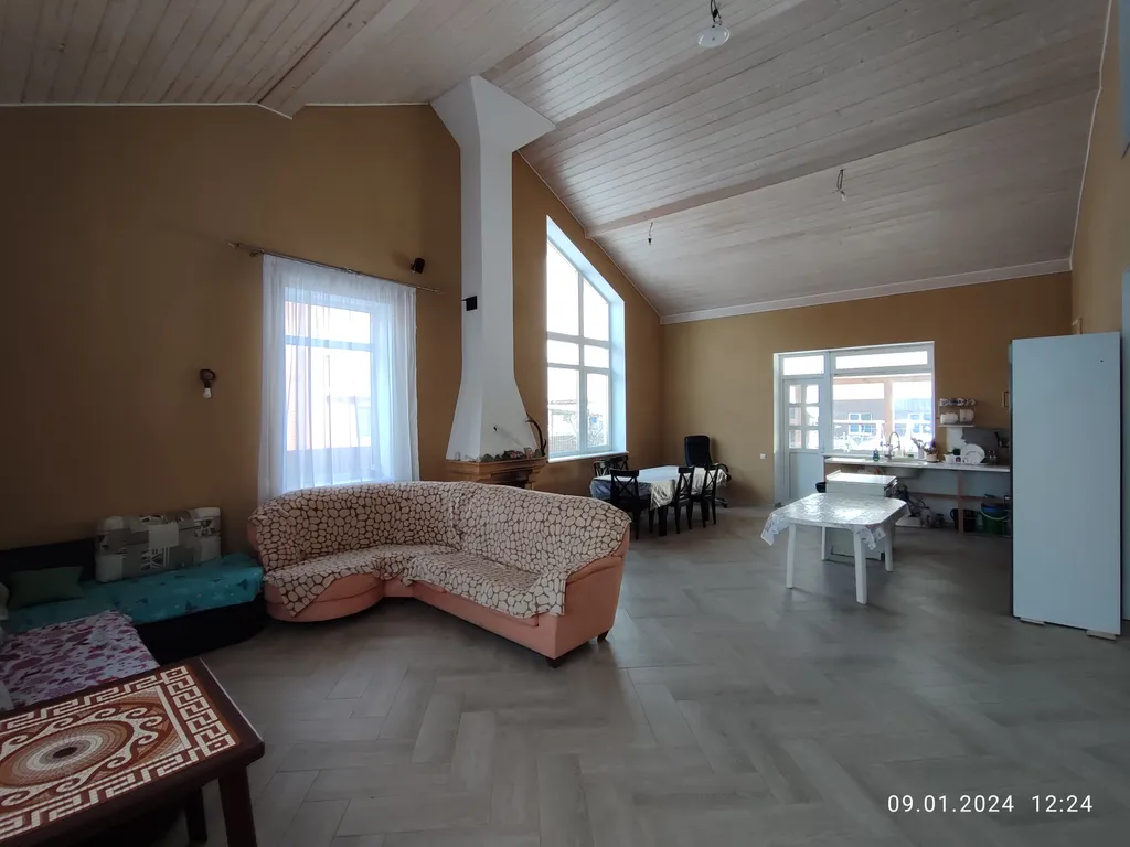 Добрый дом с баней и большим залом-камином