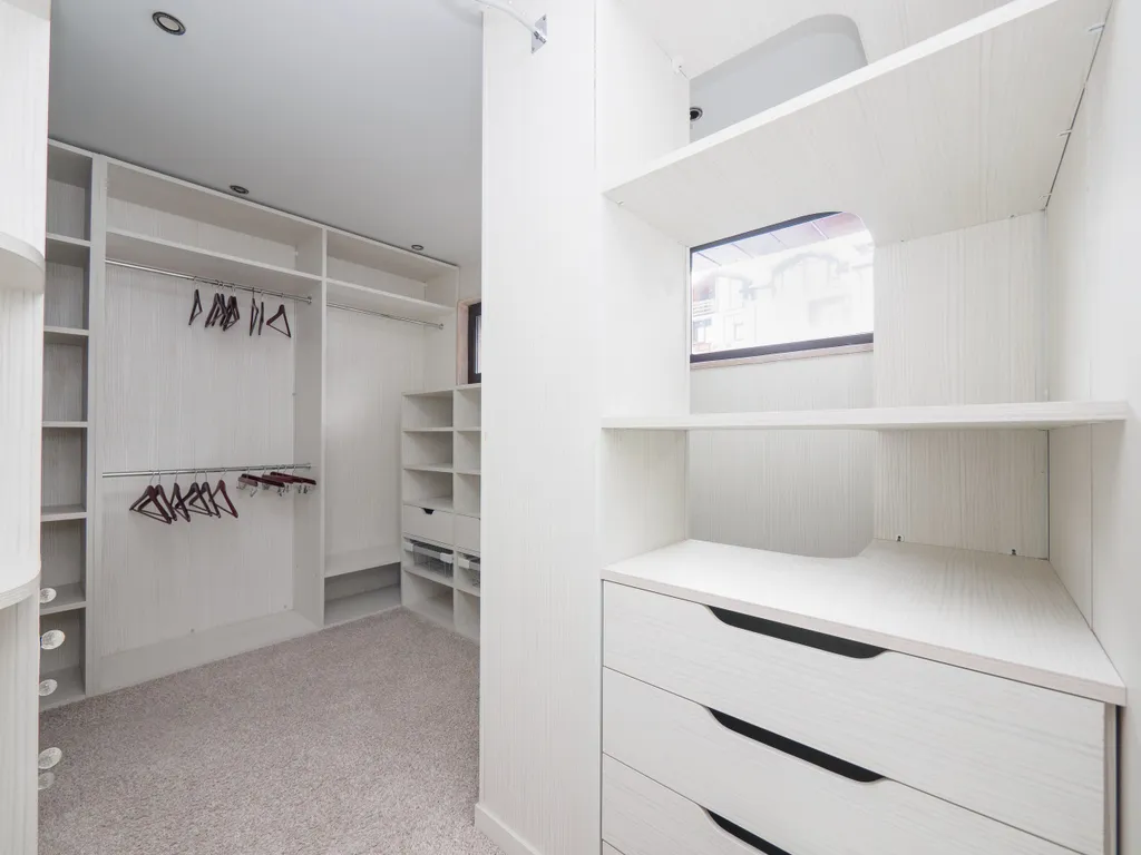 Вилла Лилиан с видом на горы