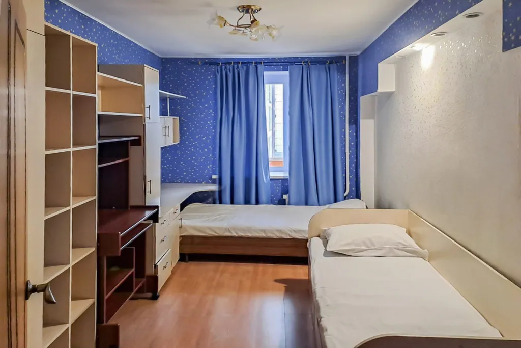 Большая 3-комнатная возле полигона и Маслоки