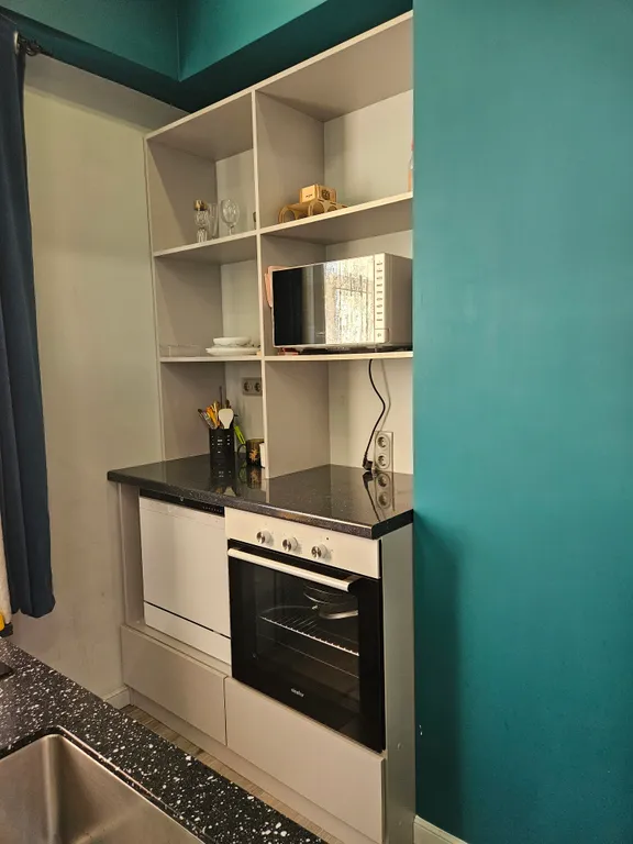 Яркая студия в центре города