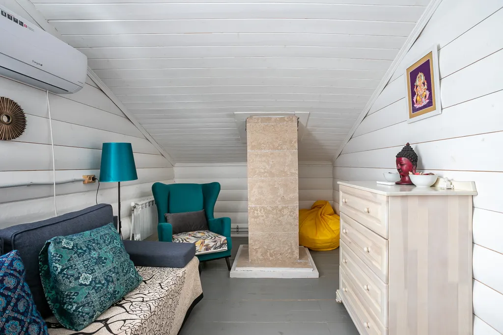 Коттедж Гостевой дом Дели в Кикино на Веле с балконом и русской печкой — Кикино