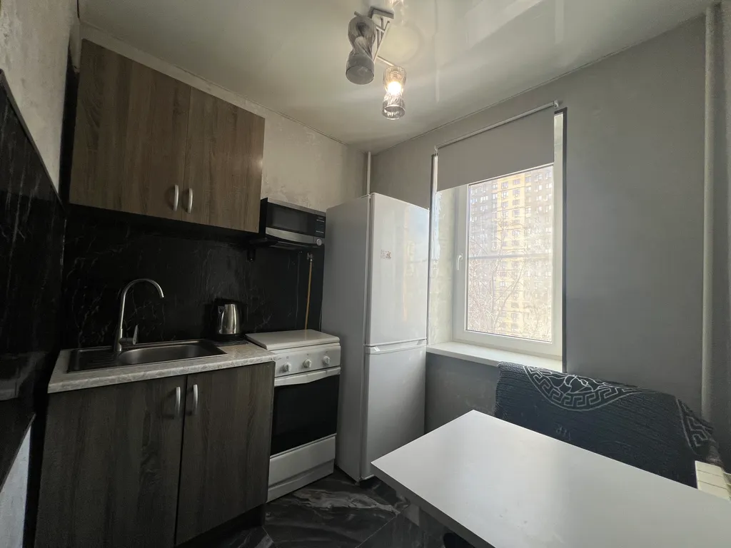 Уютная квартира с ремонтом в центре северного рынка для троих человек