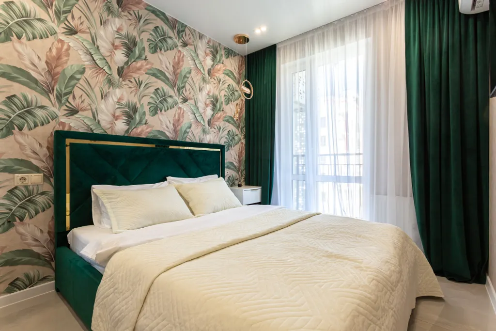 Дизайнерская 2-комнатная квартира в ЖК Летний с балконом — аренда посуточно в Кудепста