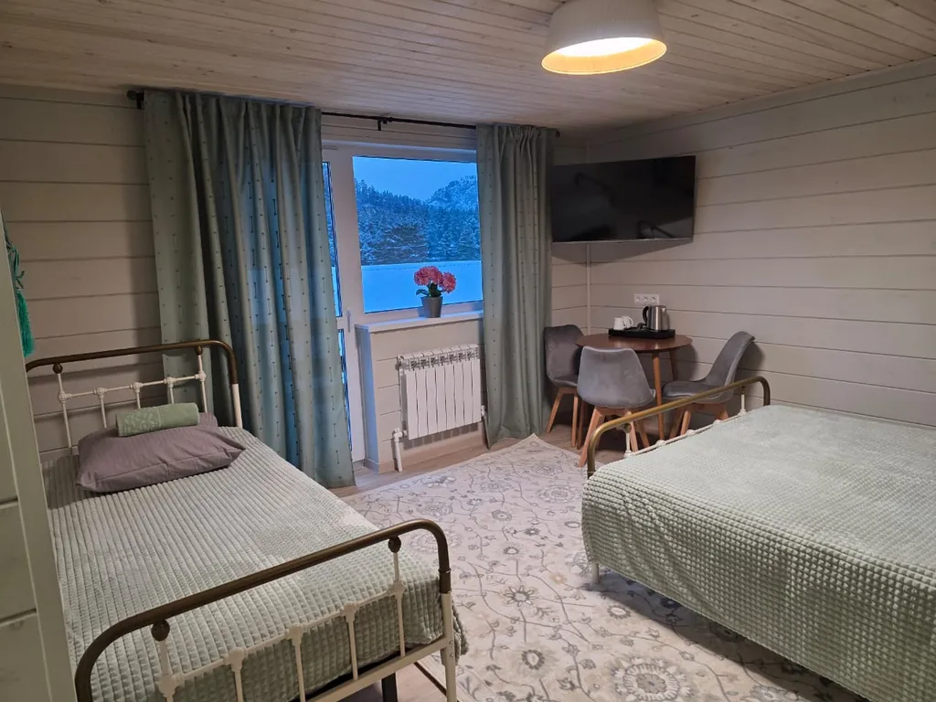 Квартира Комната — аренда посуточно в Манжерок