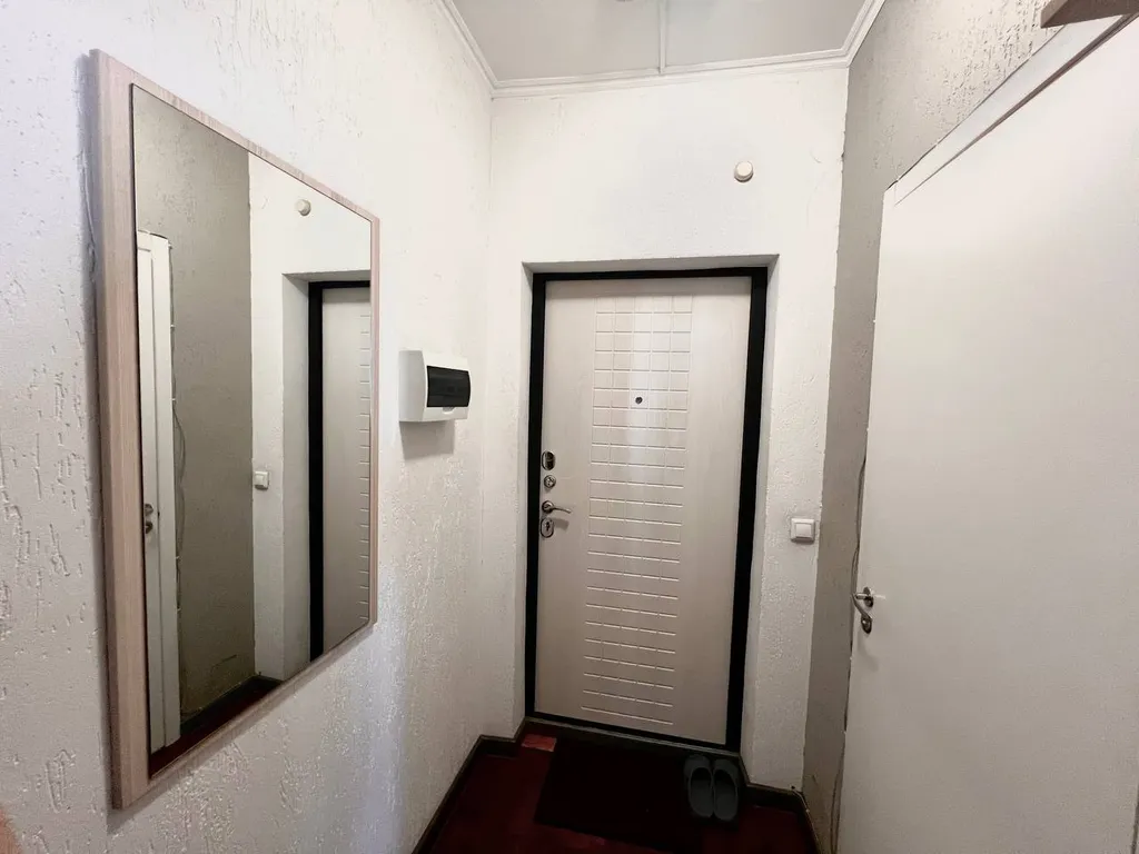 Квартира Студия центр уютная светлая, ТЦ Вояж, парковка, кафе, аквапарк, источник — Тюмень