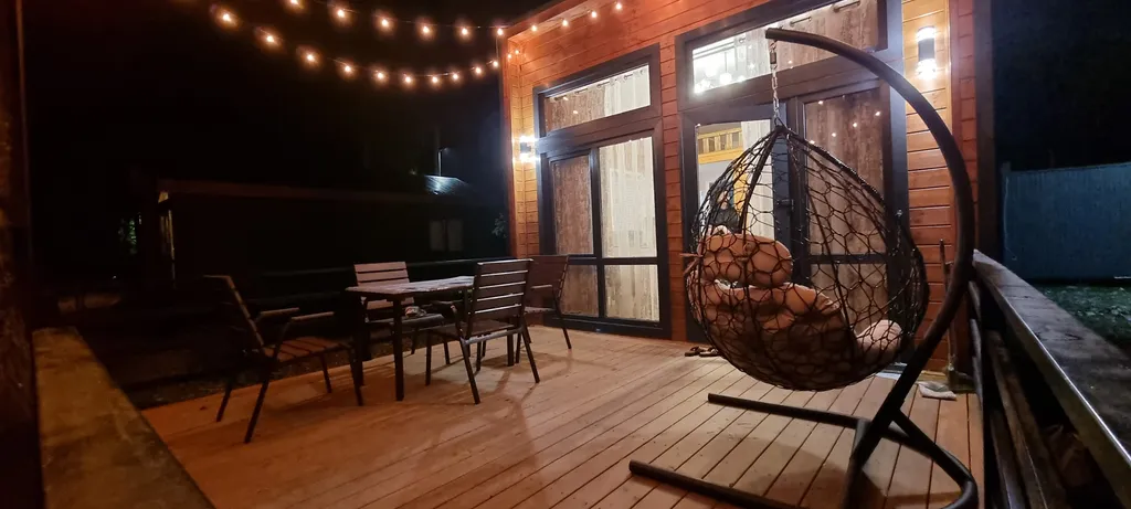 Коттедж Дом с террасой в лесу рядом с речкой — Архыз