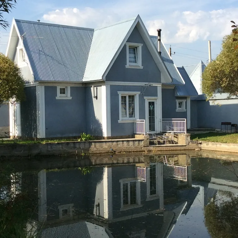 Коттедж Уютный коттедж у пруда — Борзые