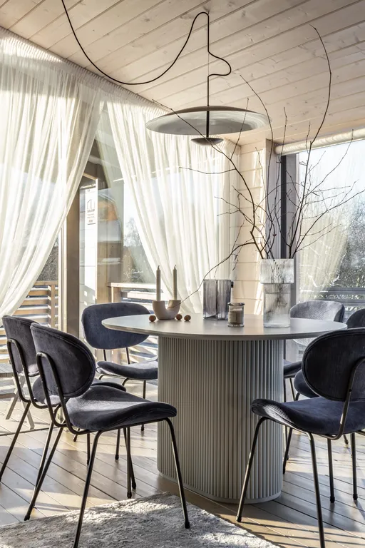 Коттедж Семейный дубльдом у пруда с баней и купелью в Новой Москве — Птичное