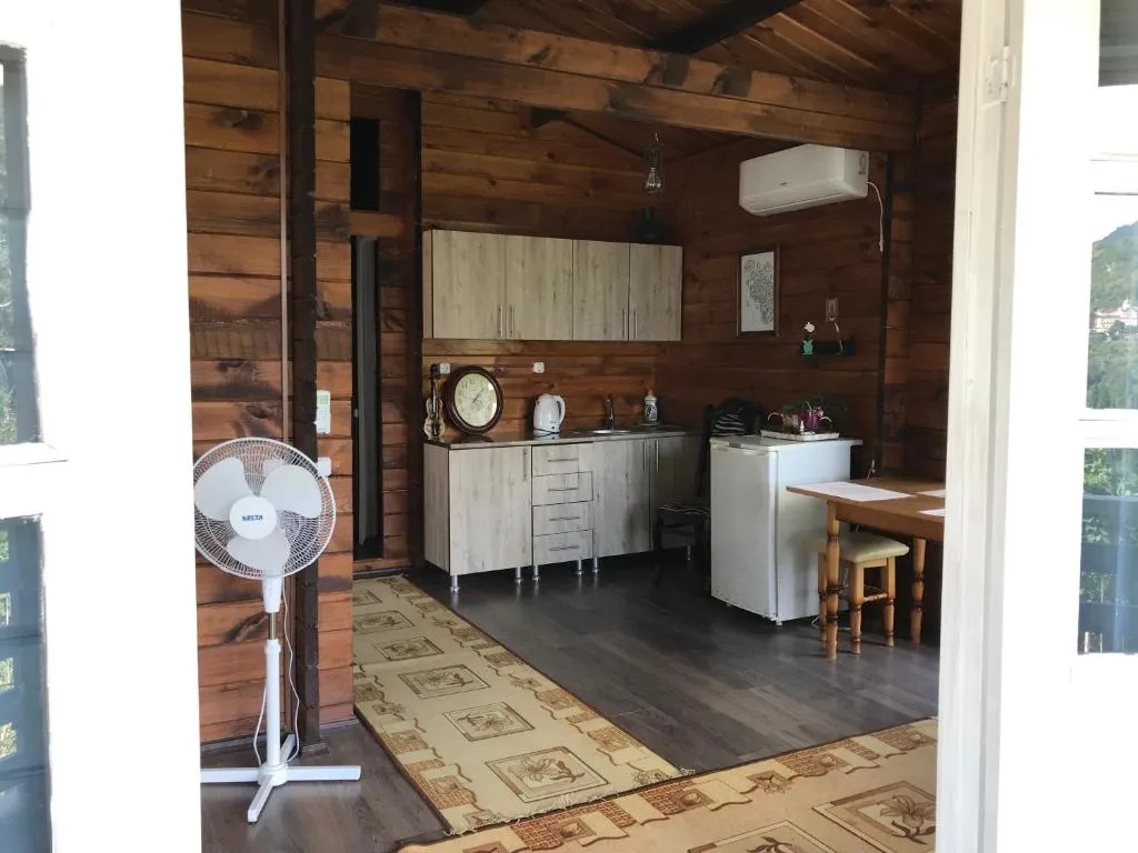 Уютный коттедж под ключ Eco Cottage Marina в центре города