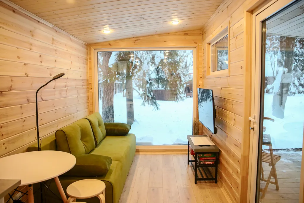 Дача/дом с сосновом лесу