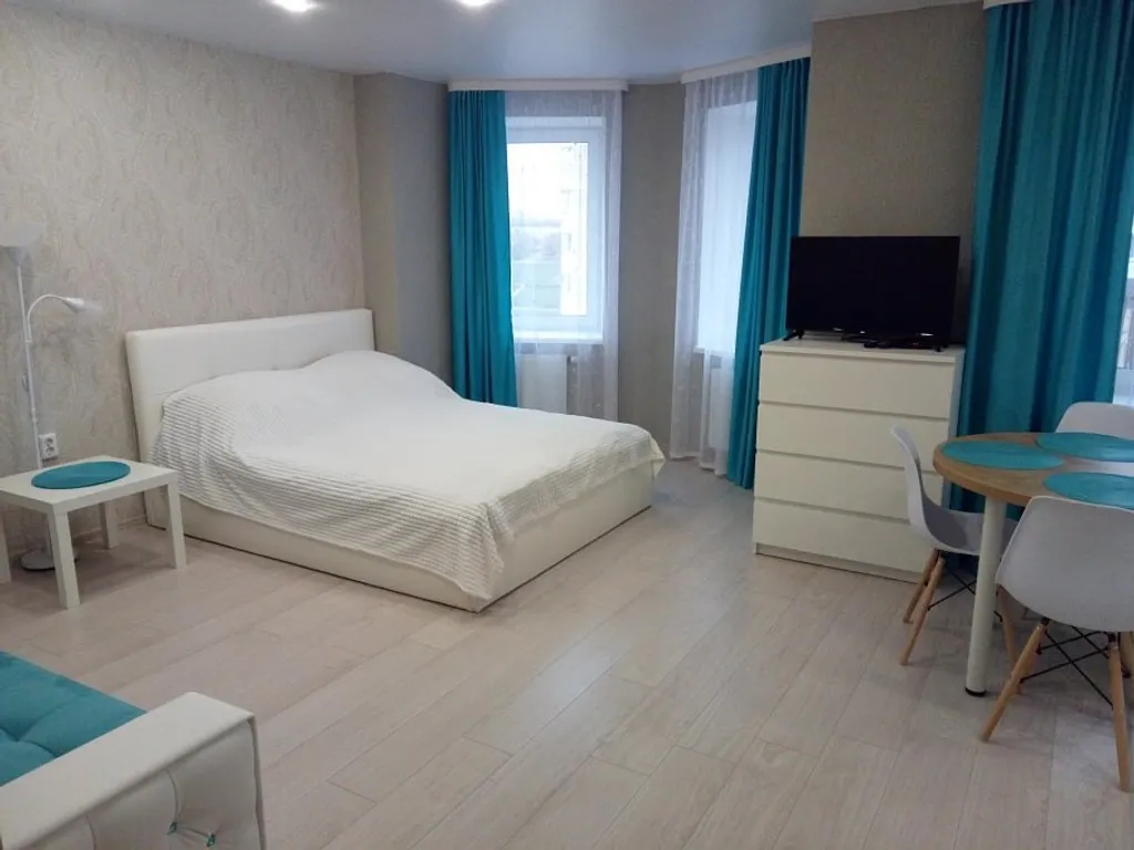 Центр, новый элитный дом, рядом жд вокзал