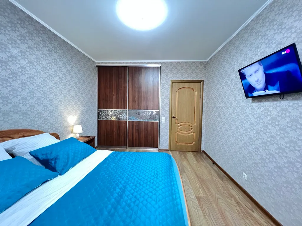 Квартира на набережной с видом на реку